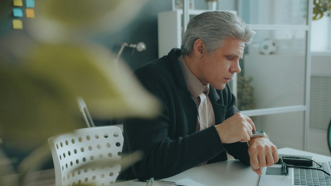 Brain Fog After 40: Why Mental Clarity Declines With Age